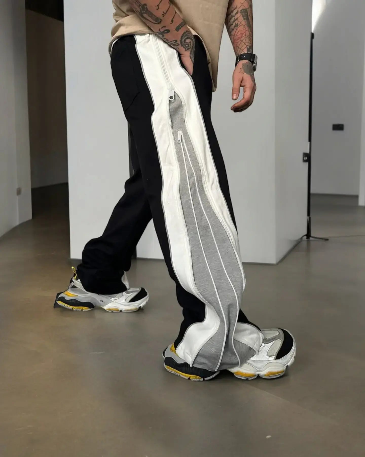 Grey Straight Fit Baggy Pants 3 Way Zip Up | IndiaDrips